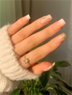 24pcs Pink Stripe Glitter Design False Nail Set