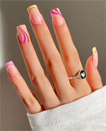 24pcs Multicolour Stripe Pattern False Nail Set